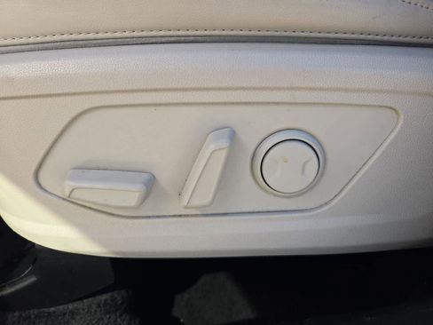 Used 2021 Kia Sorento SX image 15