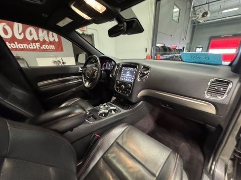Used 2017 Dodge Durango R/T w/ Technology Group AWD/4WD image 14