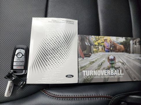 Used 2024 Ford F250 Lariat w/ Chrome Package image 49