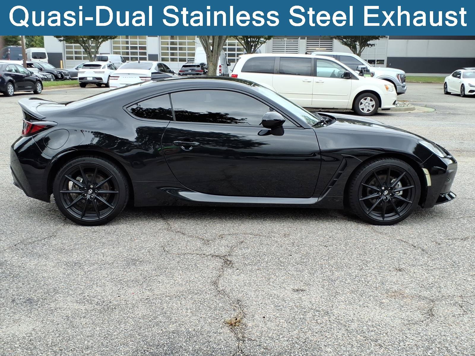 Used 2023 Toyota GR86 Premium w/ ALL Weather Mat Package (TMS) RWD image 7