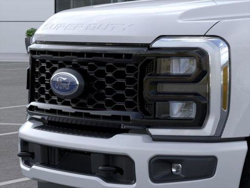 New 2026 Ford F250 XL w/ STX Appearance Package AWD/4WD image 17