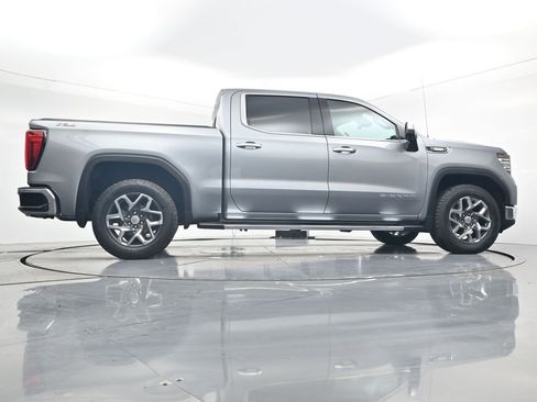 Used 2023 GMC Sierra 1500 SLT w/ SLT Premium Package AWD/4WD image 27