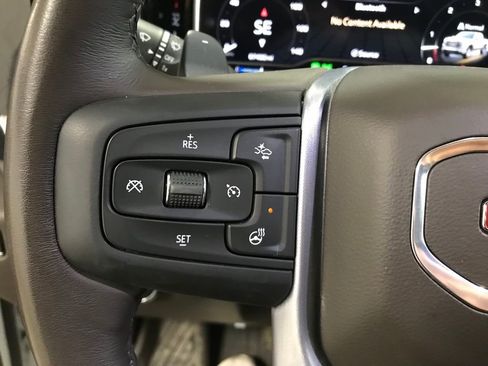 Used 2023 GMC Sierra 1500 SLT image 15