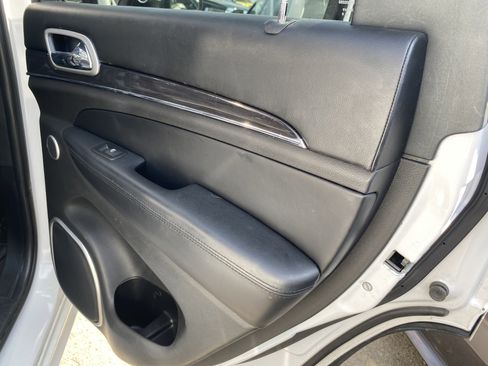 Used 2016 Jeep Grand Cherokee High Altitude image 15