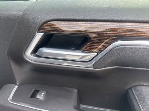 Used 2025 GMC Sierra 1500 Elevation w/ Preferred Package image 33