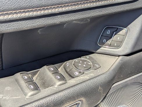 Used 2020 Ford Expedition Max Limited RWD image 27