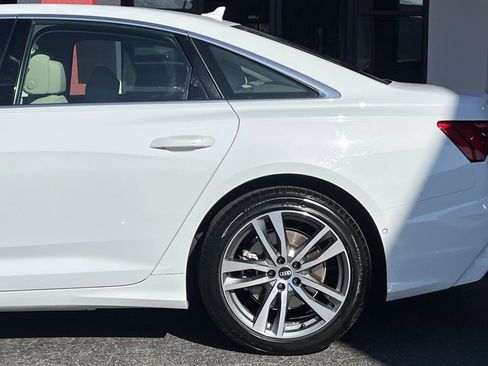 Used 2021 Audi A6 Premium Plus w/ Premium Plus Package image 6