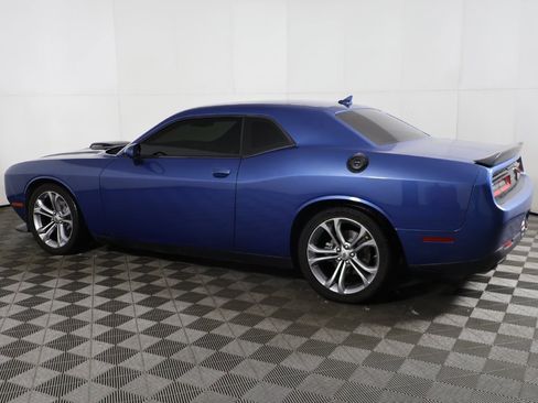 Used 2022 Dodge Challenger R/T w/ Shaker Package image 12