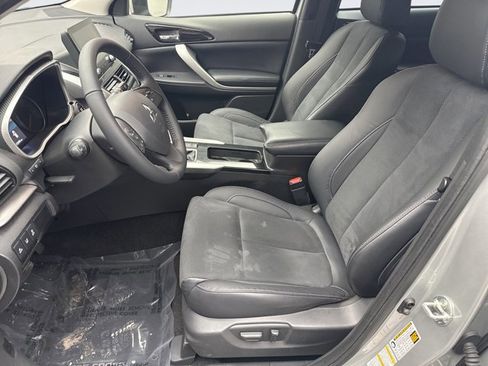 Used 2023 Mitsubishi Eclipse Cross SE image 11
