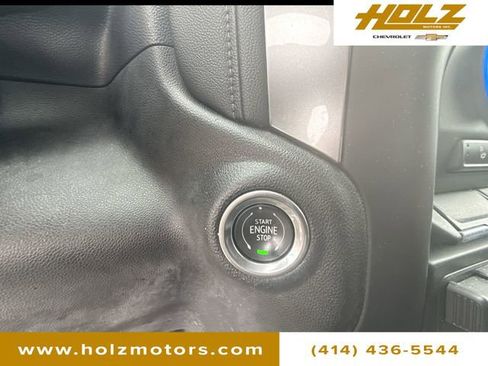 Certified 2020 Chevrolet Silverado 1500 RST image 18