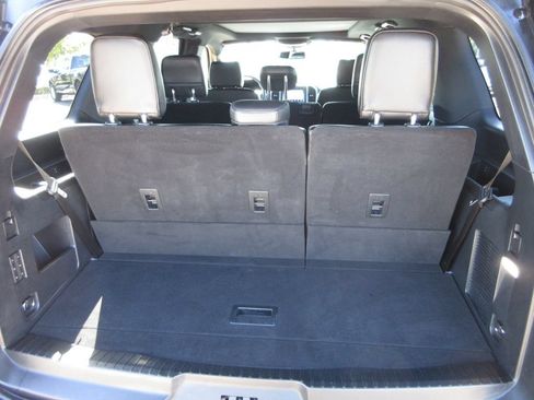 Used 2020 Ford Expedition XLT w/ Equipment Group 202A RWD image 30