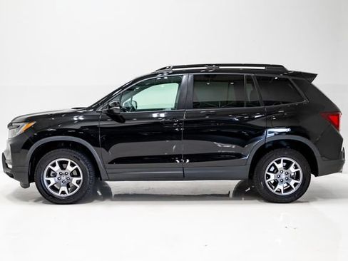 Used 2023 Honda Passport TrailSport image 31