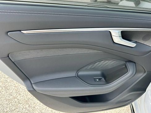 New 2026 Audi A6 Premium Plus AWD/4WD image 18