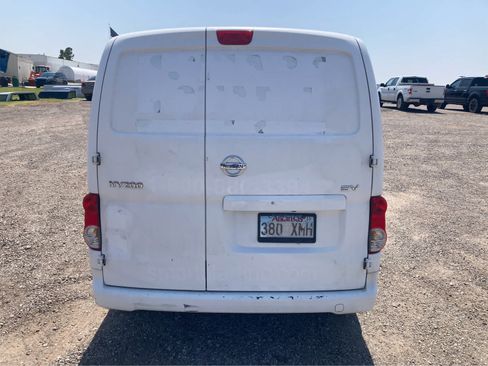 Used 2018 Nissan NV200 SV w/ Navigation Package FWD image 9