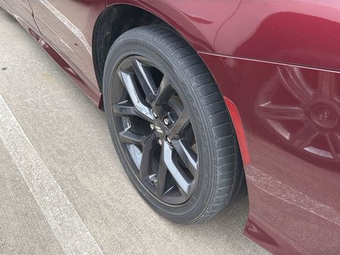 Used 2022 Dodge Charger R/T w/ Blacktop Package RWD image 3