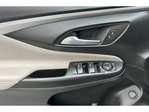Used 2024 Buick Envista Avenir FWD image 11