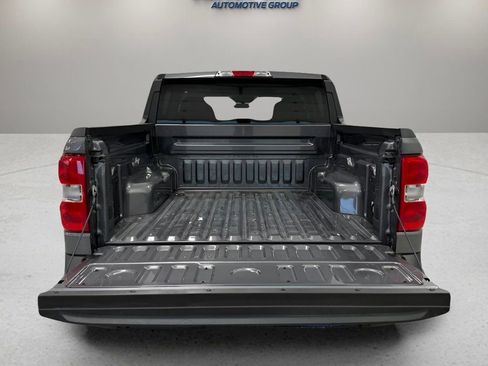 New 2025 Ford Maverick XLT FWD image 32