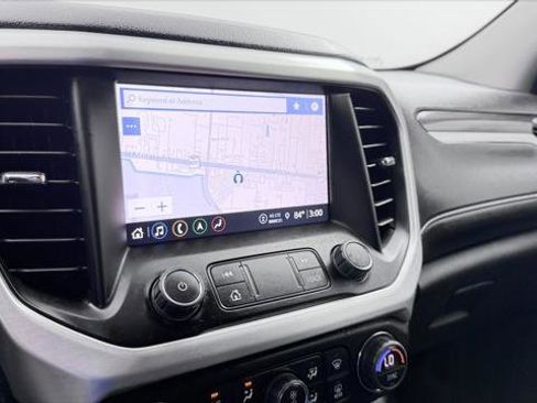 Used 2023 GMC Acadia SLT FWD image 28