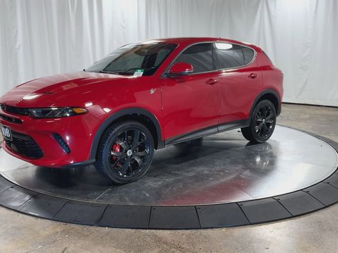 Used 2023 Dodge Hornet GT w/ Track Pack image 6