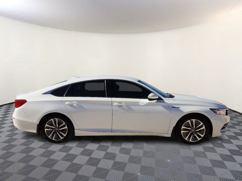 Used 2018 Honda Accord Hybrid image 5