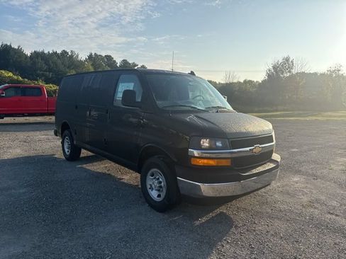 New 2025 Chevrolet Express 2500 w/ Driver Convenience Package RWD image 11