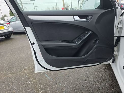 Used 2011 Audi A4 2.0T Premium image 15