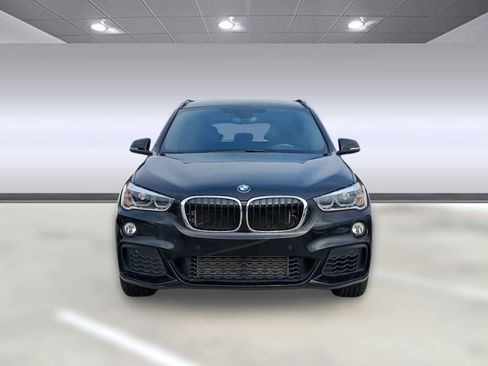 Used 2017 BMW X1 xDrive28i image 6
