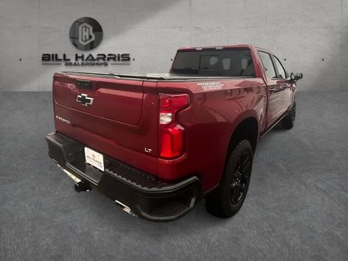 Used 2024 Chevrolet Silverado 1500 LT Trail Boss w/ Convenience Package II AWD/4WD image 6