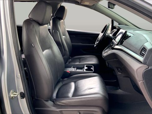 Used 2019 Honda Odyssey EX-L image 9