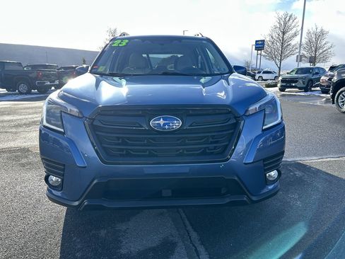 Used 2023 Subaru Forester Premium image 12