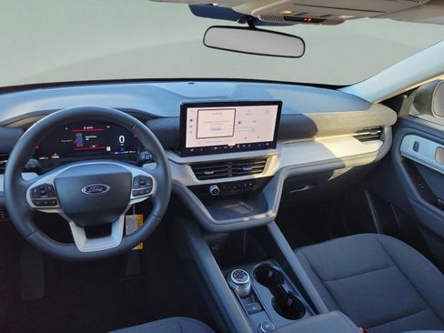 New 2026 Ford Explorer Active image 22