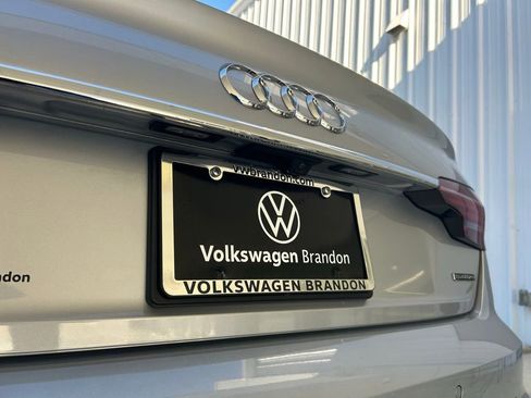 Used 2023 Audi A4 2.0T Premium w/ Convenience Package image 41