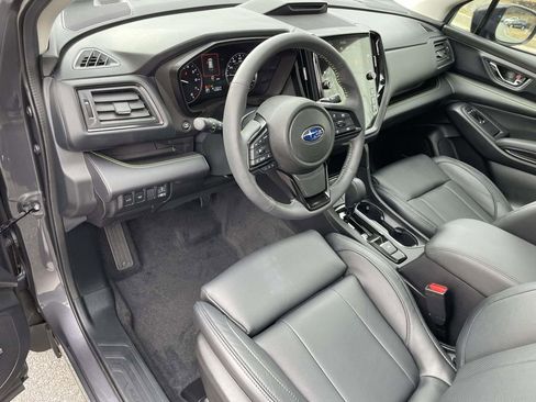 Certified 2025 Subaru Ascent Bronze Edition w/ Onyx Package image 19