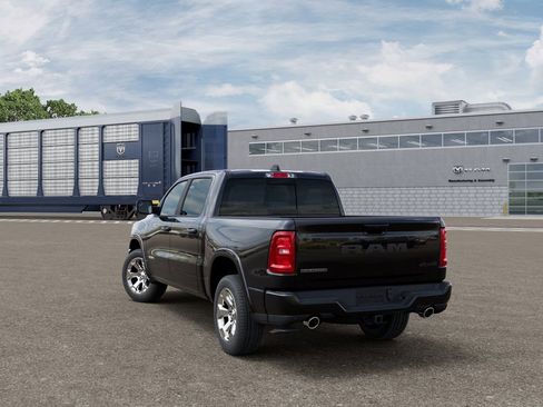 New 2026 RAM 1500 Big Horn AWD/4WD image 3