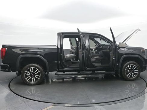 Used 2022 GMC Sierra 1500 AT4 w/ Technology Package image 57