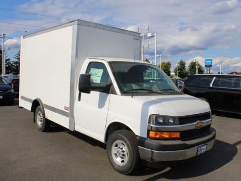 New 2024 Chevrolet Express 3500 w/ Power Convenience Package image 1