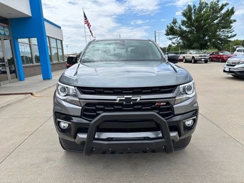 Used 2022 Chevrolet Colorado Z71 w/ Safety Package AWD/4WD image 2