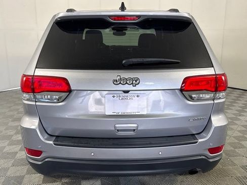 Used 2019 Jeep Grand Cherokee Laredo w/ Laredo X Package RWD image 7