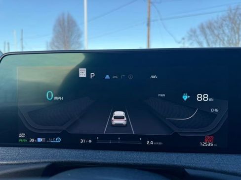 Used 2023 Kia EV6 Wind image 12