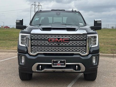 Used 2023 GMC Sierra 2500 Denali image 3