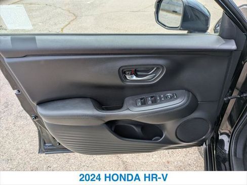Certified 2024 Honda HR-V LX image 12