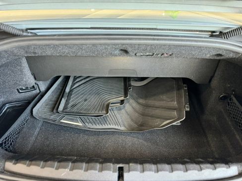 Used 2023 BMW 430i xDrive Convertible w/ M Sport Package image 8