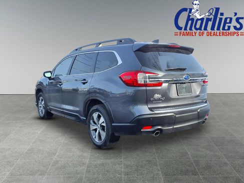 Used 2025 Subaru Ascent Premium AWD/4WD image 5