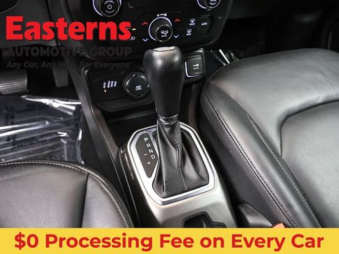 Used 2020 Jeep Renegade Limited AWD/4WD image 13