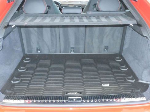 Used 2020 Lamborghini Urus AWD/4WD image 26