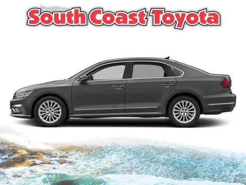 Used 2017 Volkswagen Passat 1.8T SE image 3