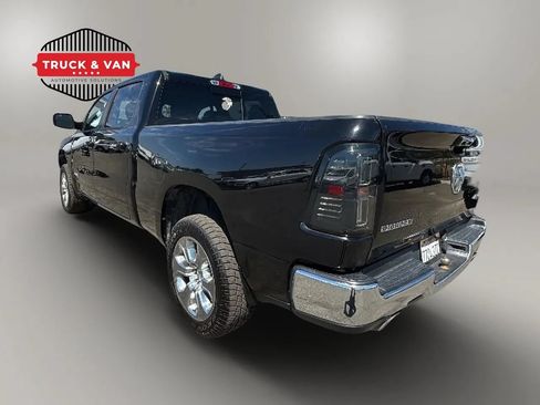 Used 2020 RAM 1500 Big Horn AWD/4WD image 3