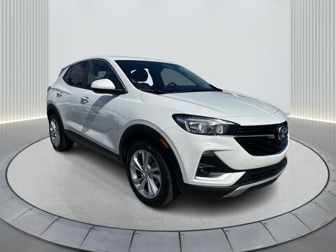 Used 2023 Buick Encore GX Preferred w/ Cold Weather Comfort Package image 3