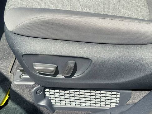 New 2026 Toyota Sienna LE FWD image 22