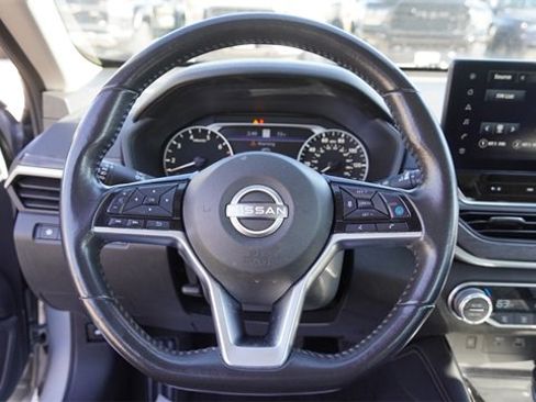 Used 2023 Nissan Altima 2.5 SL image 30